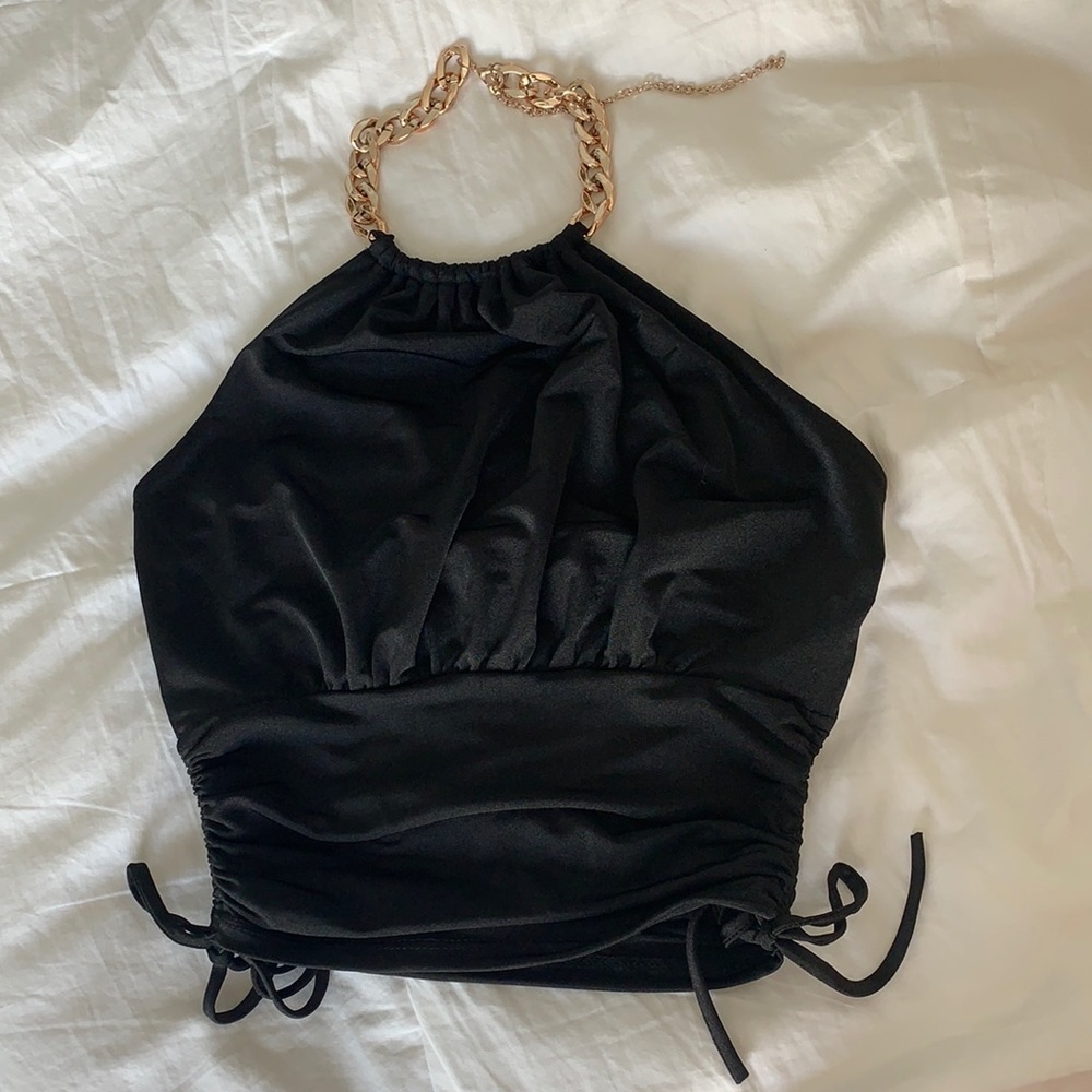 BLACK HALTER TOP